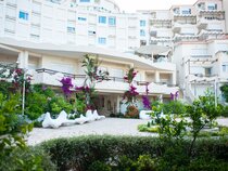 Bougainville Bay Hotel