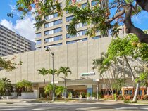 Holiday Inn Express Waikiki