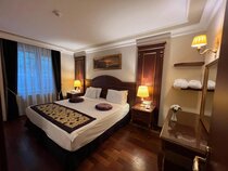 GLK PREMIER Regency Suites & Spa