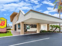Super 8 by Wyndham Melbourne