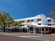 Mercure Cairns
