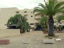Paradise Beach Resort