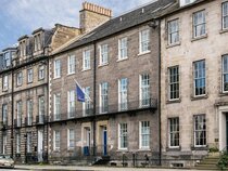 Travelodge Edinburgh Central Queen Street