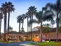 Courtyard Huntington Beach Fountain Valley