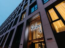 Ruby Louise Hotel