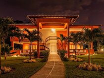 Village Paraiso Tropical