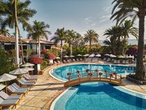 Seaside Grand Hotel Residencia