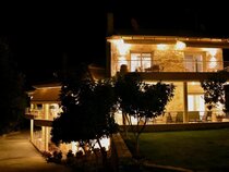 Gallery Suites Parga