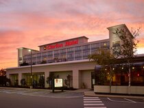 Clarion Hotel Airport