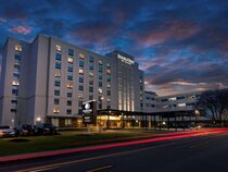 DoubleTree by Hilton Hotel Niagara Falls