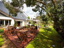 Carnac Lodge & Hotel