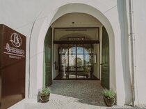 Hotel und Konferenzzentrum Burg