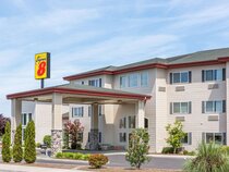 Super 8 Central Point Medford