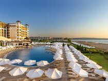 Alua Helios Bay