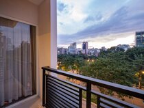 Vien Dong Hotel