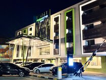 MaxOne Dumai