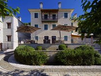 Zagori Suites