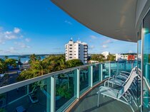 Aquamare Hotel