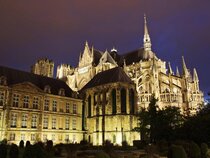 B&B HOTEL Reims Centre Erlon