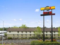 Super 8 Motel Portland Airport