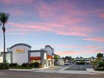 Solara Inn & Suites
