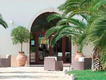 Villa Hermosa Resort