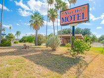 Ho Motel