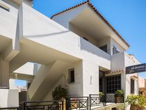 Philoxenia Apartments