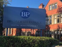 Quality Hotel Broadfield Park Rochdale