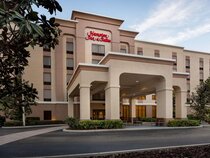 Hampton Inn and Suites Largo
