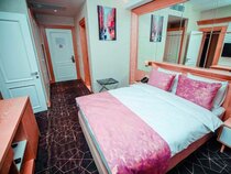 Regal Inn Hotel
