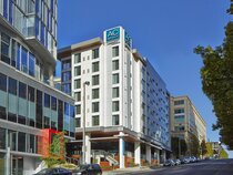 Hilton Garden Inn Seattle Airport