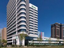 Arena Towers