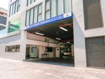 Holiday Inn Express & Suites Bangkok Central Pier