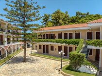 Castello Beach Hotel