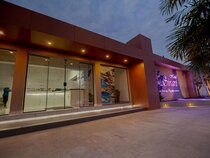 Sirari Suites Hotel