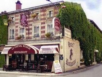 Hôtel Le Cheval Rouge