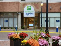 Holiday Inn Express Toronto Downtown