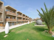 Hotel Oasis Salinas Sea
