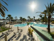 LIVVO DunaGolf Suites