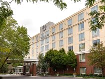 DoubleTree by Hilton Boston Bayside