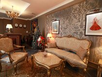 West Inn Hotel Baku