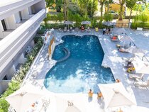 Executive Evolution Hotel