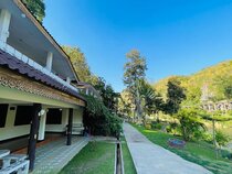 Banrimkwae Paerimnam Resort