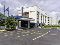 Hampton Inn Detroit Northville