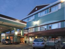 The Sternwheeler Hotel & Conference Centre