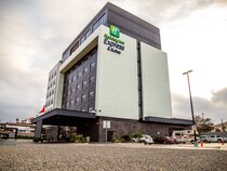Holiday Inn Express & Suites Ensenada Centro