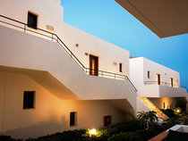 Amazones Village Suites