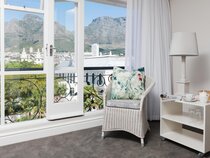 Cape Town Hollow