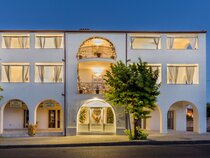 Albergo Diffuso Mannois Lofts & Apartments